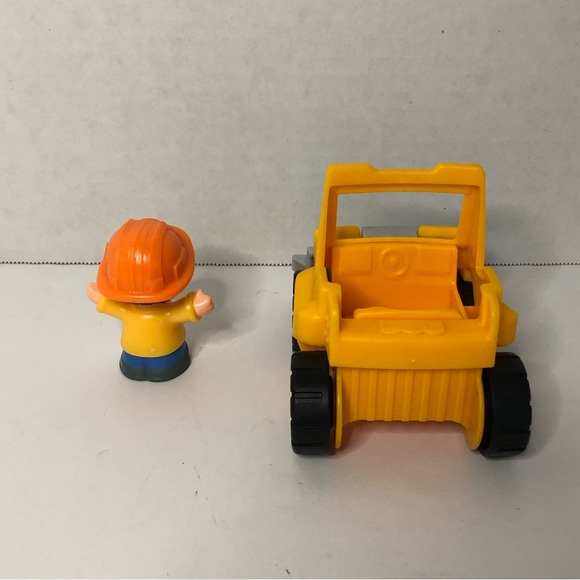 Fisher Price Little People Loader Construction and Operator Figure - Picture 6 of 7